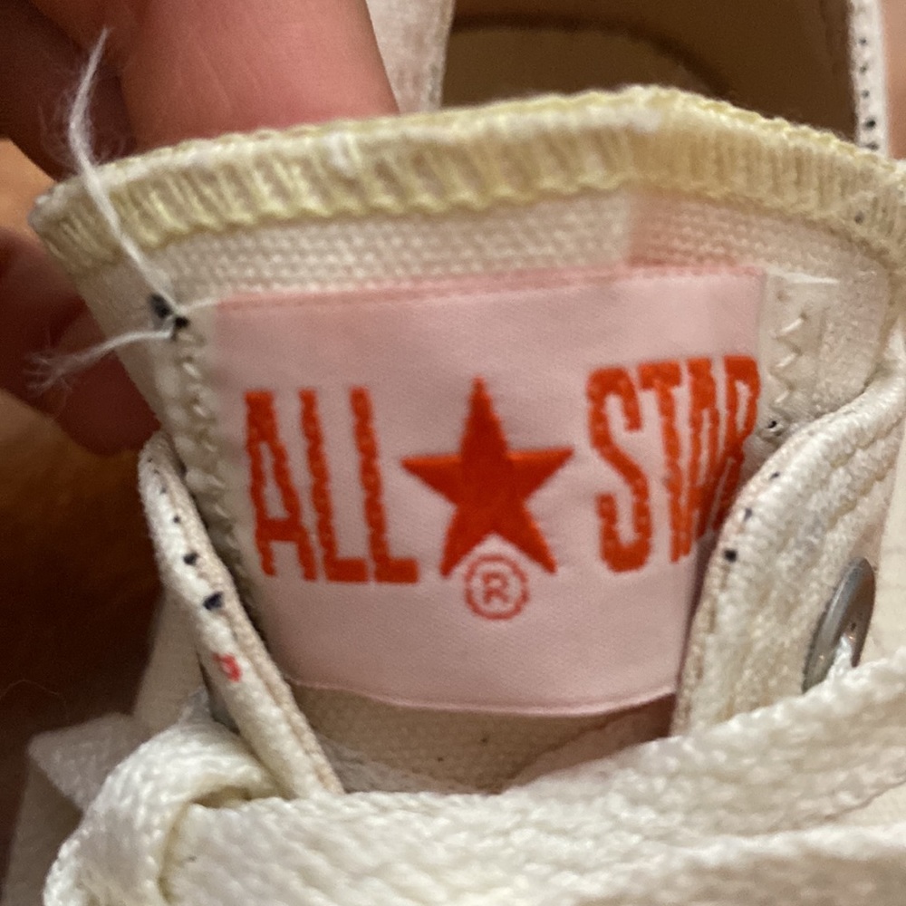 Off white lady bug converse - Picture 5 of 5